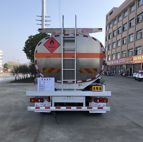 專威牌HTW5262GYYLDC6型鋁合金運(yùn)油車 專威牌HTW5262GYYLDC6型鋁合金運(yùn)油車