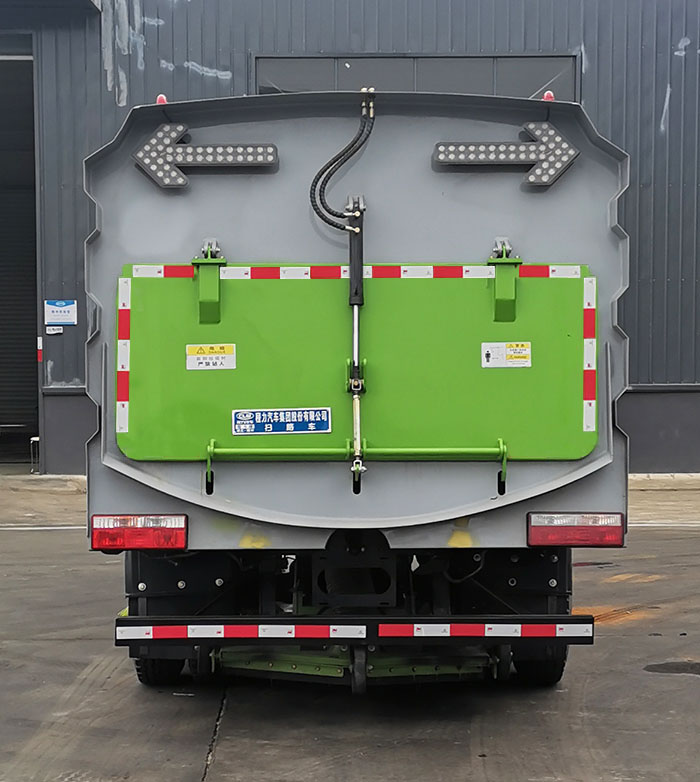 程力牌CL5120TSL6QZ型掃路車 程力牌CL5120TSL6QZ型掃路車