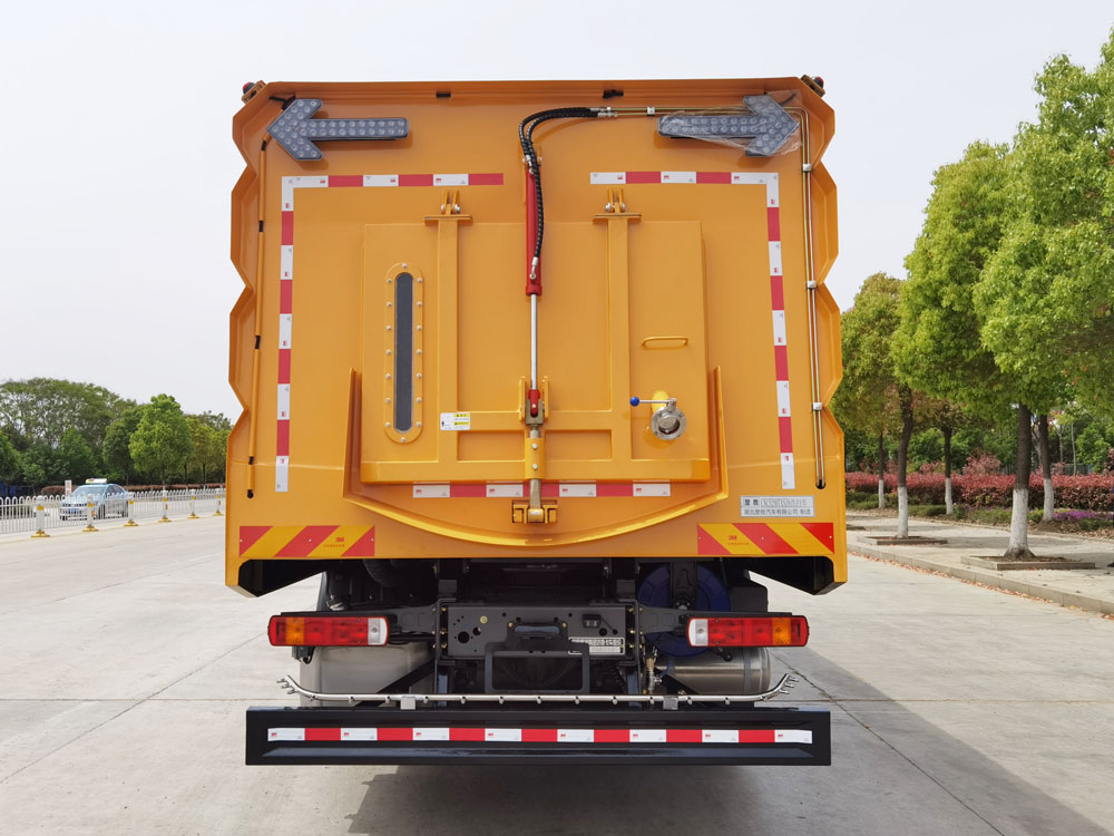 楚勝牌CSC5250TXSZ6型洗掃車 楚勝牌CSC5250TXSZ6型洗掃車