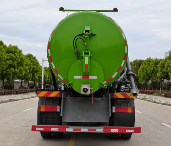 旺龍威牌WLW5181GXWE型吸污車 旺龍威牌WLW5181GXWE型吸污車