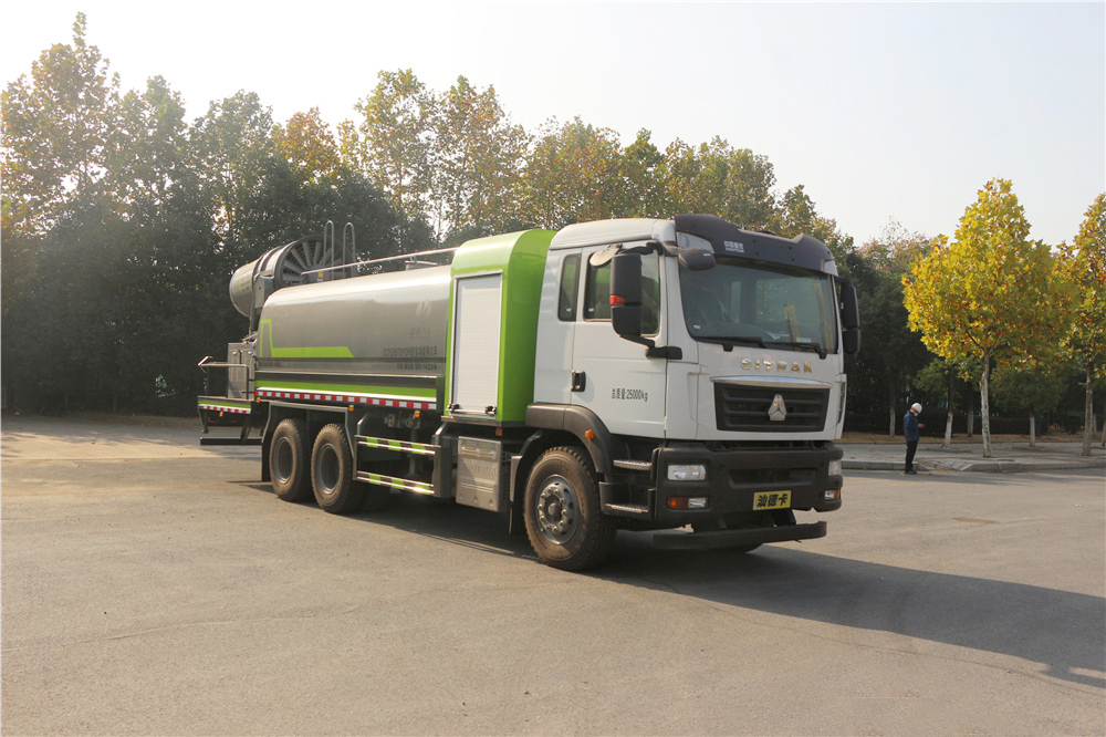 東風天龍60-120米霧炮多功能抑塵車- 17方大型霧炮車生產(chǎn)廠家-湖北盈通 東風天龍60-120米霧炮多功能抑塵車- 17方大型霧炮車生產(chǎn)廠家-湖北盈通
