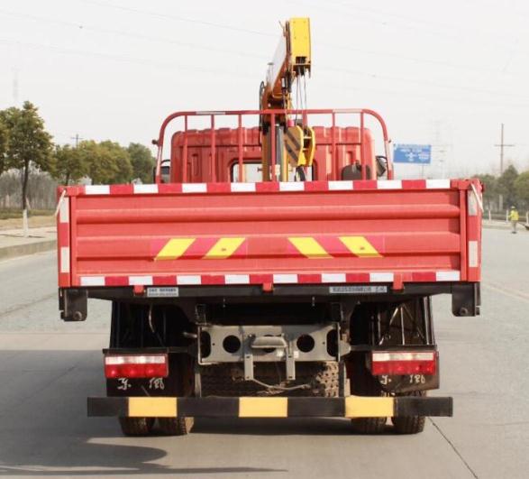 東風牌EQ5180JSQL9CDFAC型隨車起重運輸車 東風牌EQ5180JSQL9CDFAC型隨車起重運輸車