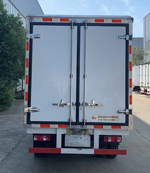 楚飛牌CLQ5031XLC6SC型冷藏車 楚飛牌CLQ5031XLC6SC型冷藏車