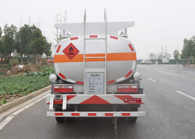 炎帝牌SZD5075GYY6型運油車 炎帝牌SZD5075GYY6型運油車