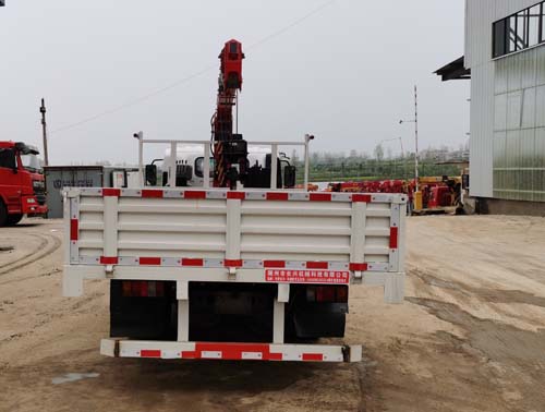 伴君長興牌AAA5080JSQQL6型隨車起重運輸車 伴君長興牌AAA5080JSQQL6型隨車起重運輸車