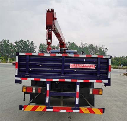 伴君長興牌AAA5144JSQBJ6型隨車起重運輸車 伴君長興牌AAA5144JSQBJ6型隨車起重運輸車