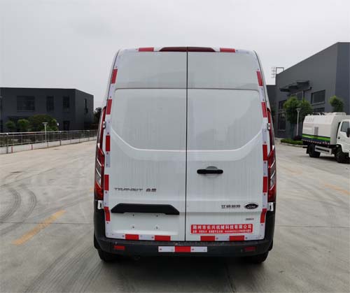 伴君長(zhǎng)興牌AAA5043XLCJXM6型冷藏車 伴君長(zhǎng)興牌AAA5043XLCJXM6型冷藏車