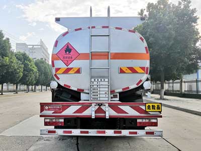 炎帝牌SZD5185GYY6型運油車 炎帝牌SZD5185GYY6型運油車