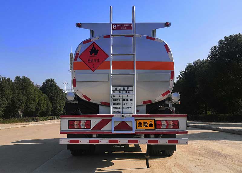 炎帝牌SZD5120GYYHF6C型運(yùn)油車(chē) 炎帝牌SZD5120GYYHF6C型運(yùn)油車(chē)