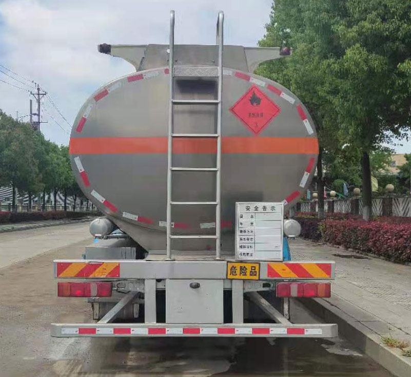 龍星匯牌HLV5326GYYZZ6型鋁合金運油車 龍星匯牌HLV5326GYYZZ6型鋁合金運油車