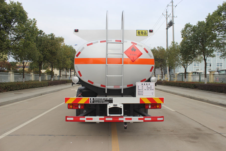 潤知星牌SCS5181GJYDFH6型加油車 潤知星牌SCS5181GJYDFH6型加油車