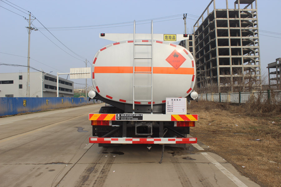潤知星牌SCS5320GYYEQ6型運油車 潤知星牌SCS5320GYYEQ6型運油車