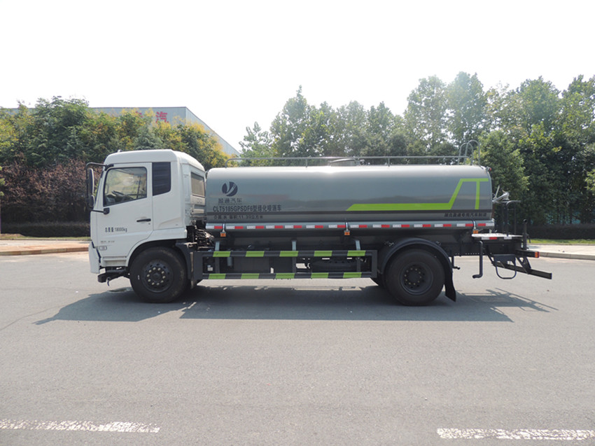 東風(fēng)天錦 14.1 方灑水車產(chǎn)品介紹 東風(fēng)天錦 14.1 方灑水車產(chǎn)品介紹