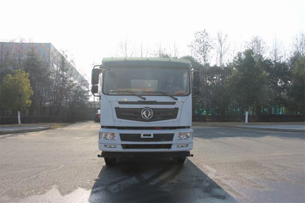 25噸灑水車-25方灑水車產(chǎn)品介紹-湖北盈通 25噸灑水車-25方灑水車產(chǎn)品介紹-湖北盈通