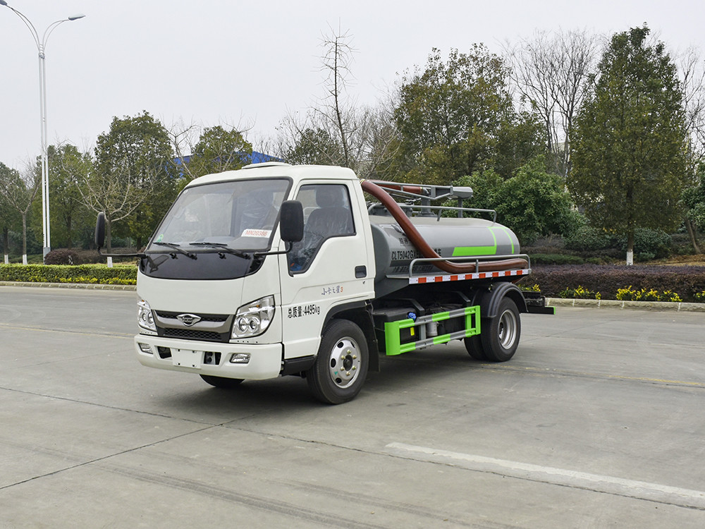 福田小卡藍(lán)牌吸糞車(chē)-福田2.5方吸糞車(chē) 福田小卡藍(lán)牌吸糞車(chē)-福田2.5方吸糞車(chē)