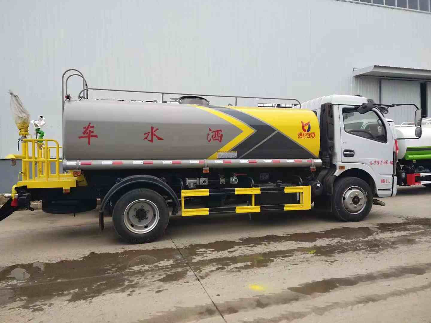 東風(fēng)全系灑水車的配置詳情和參考價(jià)格