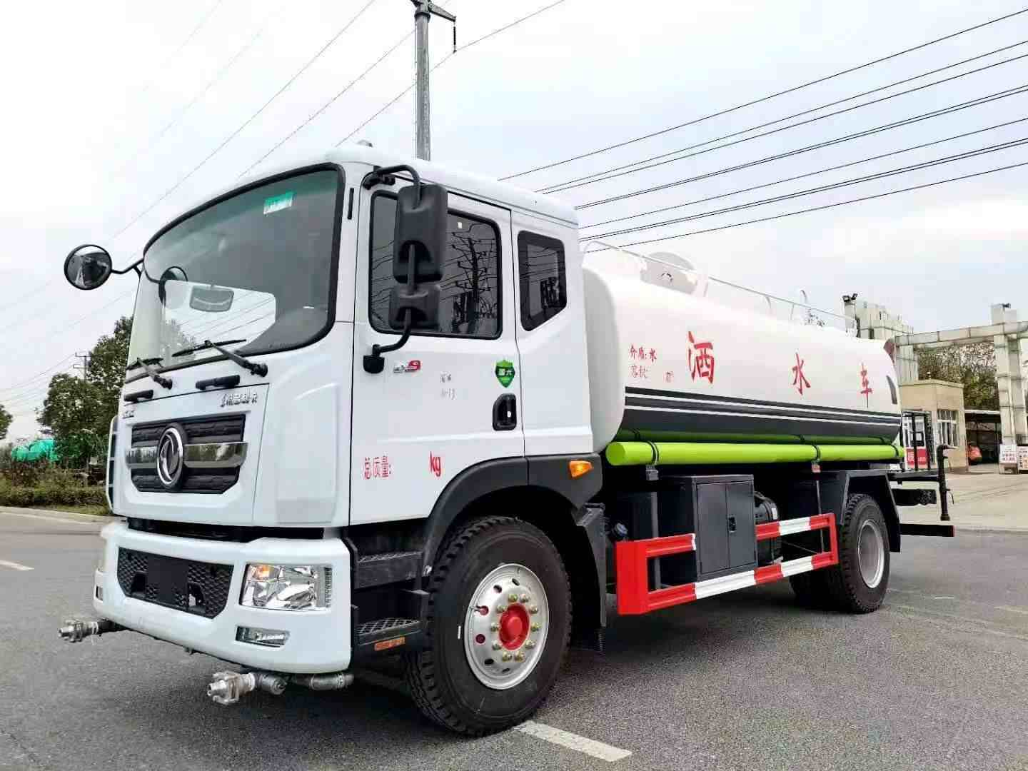 東風(fēng)全系灑水車的配置詳情和參考價(jià)格