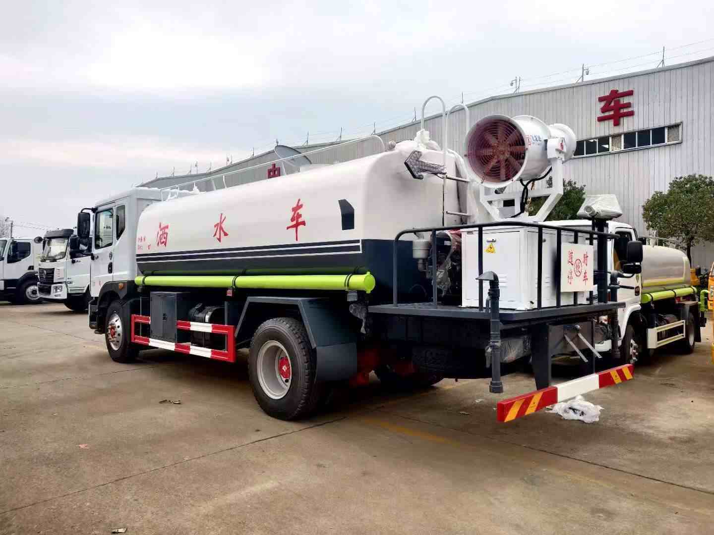 東風(fēng)全系灑水車的配置詳情和參考價(jià)格