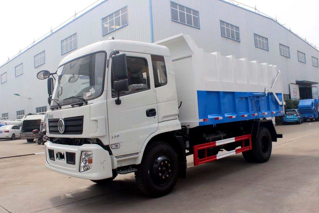 東風(fēng)專底對(duì)接式垃圾車
