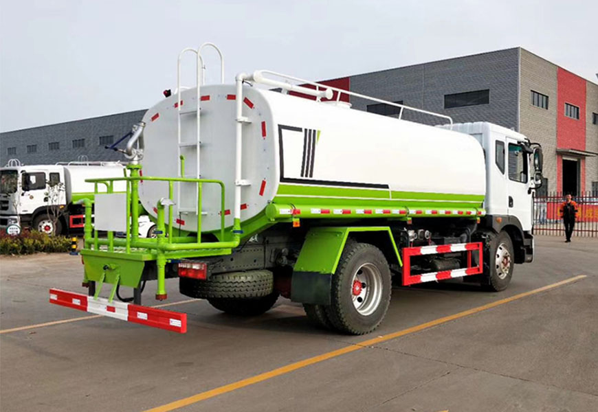 國六東風D9(12方)灑水車后方展示圖